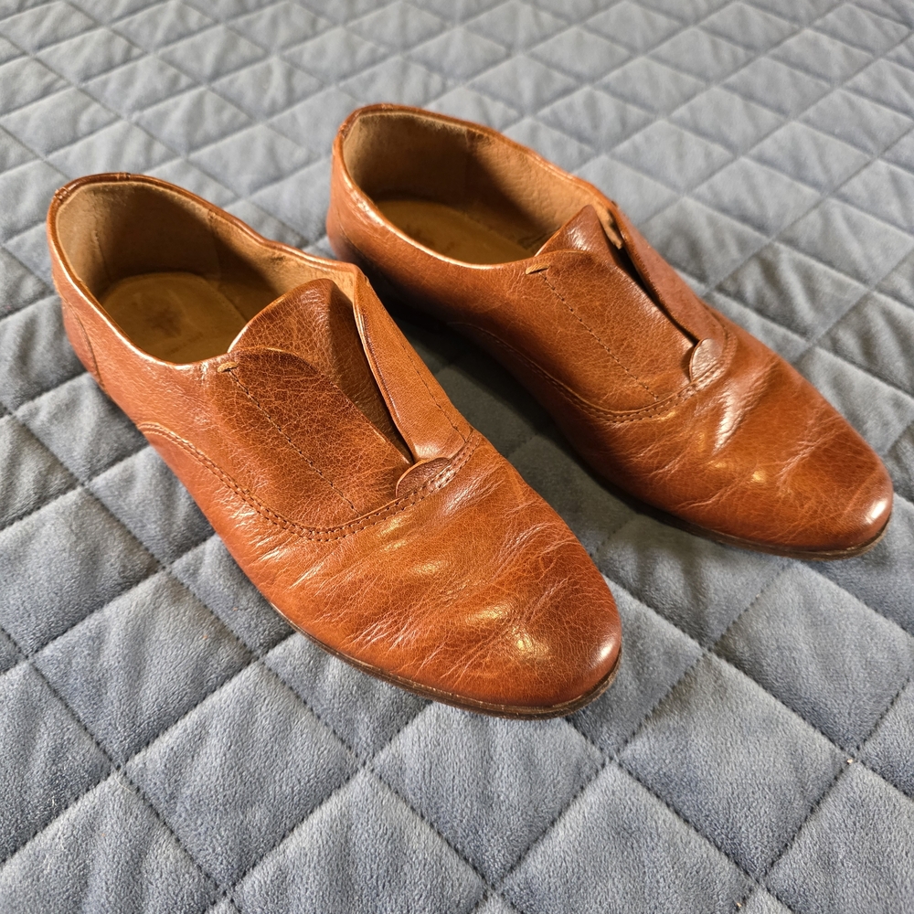 Frye Women's Brown Leather Loafers